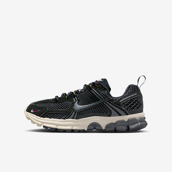 ◆正規品◆NIKE ZOOM VOMERO 18 BLACK(WIDE)◆関税込◆人気◆ Black Nike Men's Road Running Shoes Vomero 18 - JD Sports Global